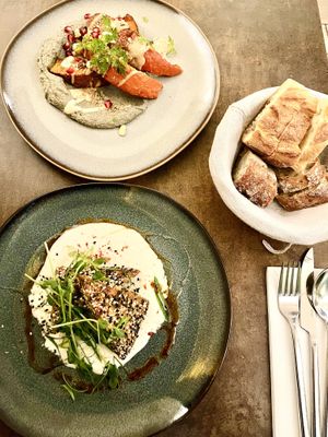Starters: Roasted squash&hummus / Sesame marinated tofu   at Le Potager de Charlotte - Rennequin in Paris