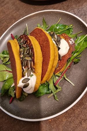 Chickpea & rice pancakes with cashew cream at Le Potager de Charlotte - Rennequin in Paris