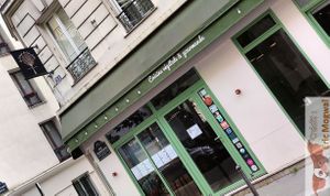 Facade at Le Potager de Charlotte - Rennequin in Paris