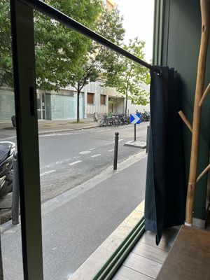 Fresh air   at Le Potager de Charlotte - Rennequin in Paris