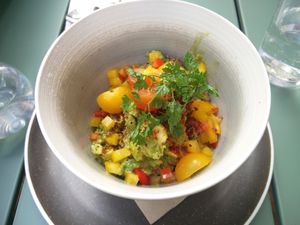 Guacamole at Le Potager de Charlotte - Rennequin in Paris