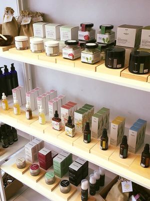 The best quality facial oils, masks, deodorants and more! All made from natural vegan, cruelty-free and eco-friendly ingredients as well as recyclable packaging. at The Queen V in Toronto