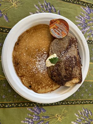 Part 1 of vegan Garfield breakfast  at The Black Cat Cafe in Devon