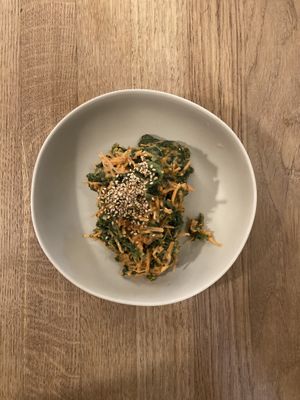 Spinach with carrots and sesame dressing  at Mari's MetchaMatcha Wasyoku in Vienna