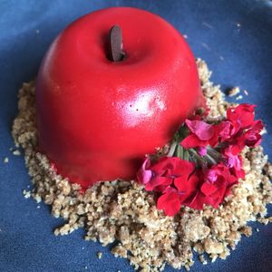 Pastel de manzana  at Coco Cuina Viva in Cadaques