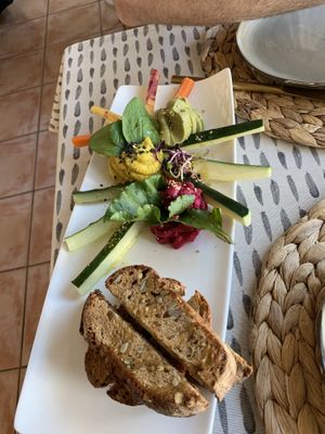 Hummus at Coco Cuina Viva in Cadaques