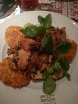 Kartoffel Rösti mit Schwammerl at Klosterstüberl in Fuerstenfelbruck