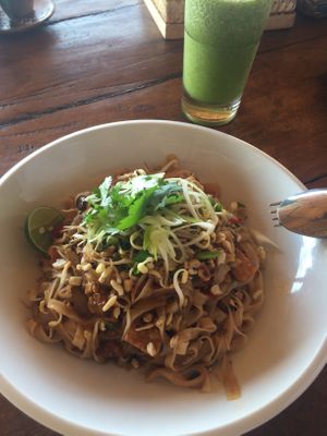 Pad Thai vegan  at Blue Earth Village in Bunutan