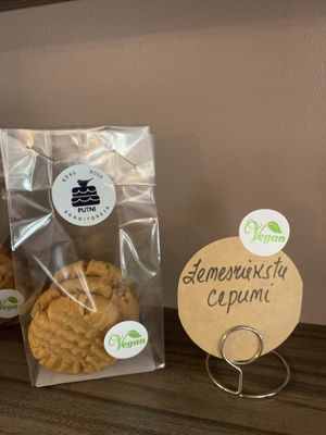 Peanut cookies at SIA Putni in Jelgava