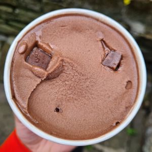 Vegan ice cream at Pixie Bakes Cakery and Coffee Shop in Tintwistle