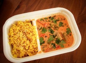 thai coconut curry at Made with Laf in Bratislava