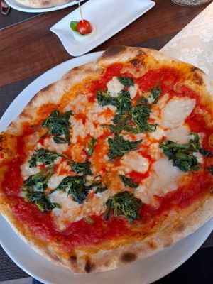 Pizza at Il Caminetto Terra Mia in Linz