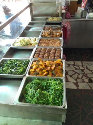 自助餐點 at HéHuī SùShí in New Taipei City