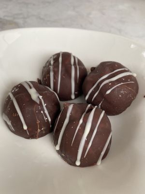 Mini vanilla ice cream truffles at Zen Garden in Great Neck