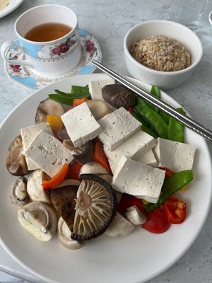 Tofu with 5 mushrooms, steamed!   at Zen Garden in Great Neck