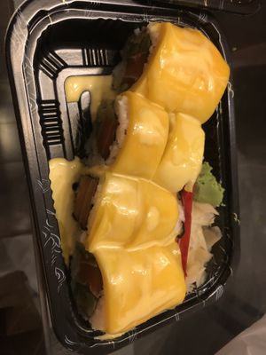 Mango tuna roll  at Zen Garden in Great Neck