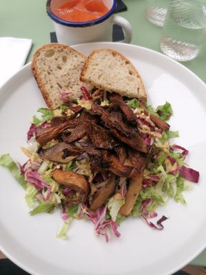 Mushroom salad at Herbe in Reggio Emilia
