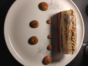 Porro star: porro con base di focaccia e accompagnato con crema al miso! Merita at Herbe in Reggio Emilia