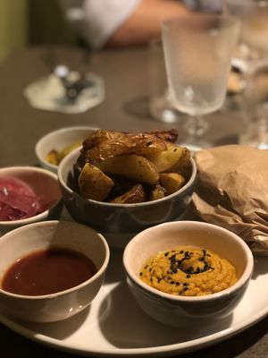 Bao buns with vegetables!
Fresh and so good! at Herbe in Reggio Emilia