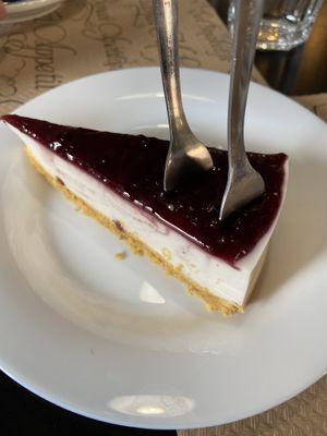 Cheesecake  at La Factoría Vegana in Leon