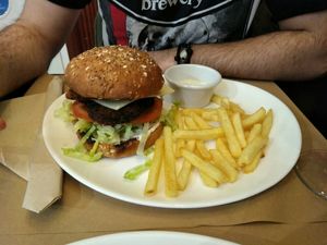 "Filetazo" burger at La Factoría Vegana in Leon