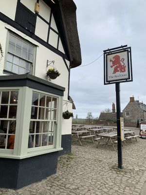 Red lion pub at Red Lion in Marlborough