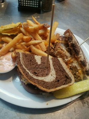 Glorious reuben with vegan cheese at The Portsmouth Brewery in Portsmouth