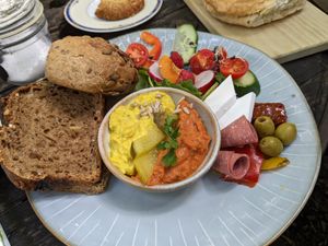 Vegan breakfast plate at Café Bubu in Leipzig