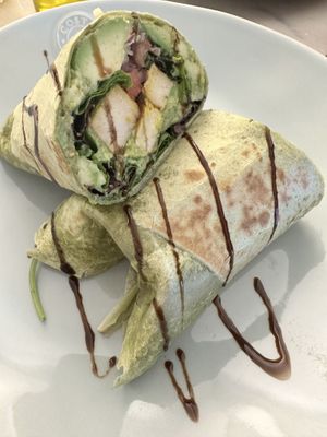 Avocado and tofu wrap! Delicious 🤤  at Manjerica in Lisbon