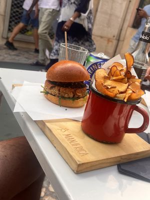 Burger   at Manjerica in Lisbon