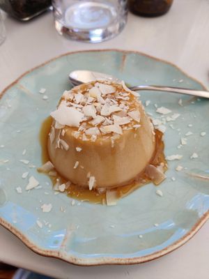 Panna cotta at Manjerica in Lisbon