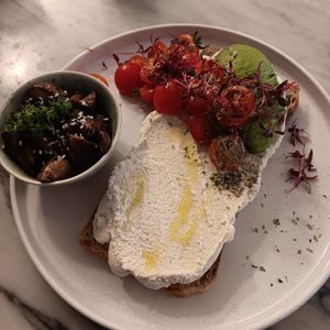  at Manjerica in Lisbon