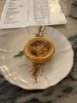 Pastel de nata at Manjerica in Lisbon