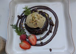 Vegan doghnut with amazing pistaccio ice cream at Manjerica in Lisbon