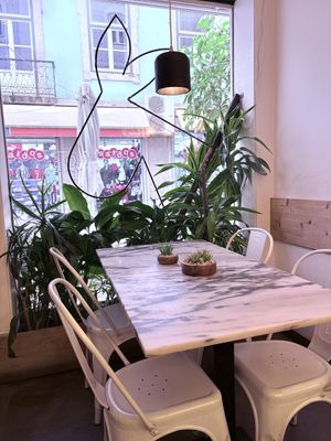 Nice indoor seatingg  at Manjerica in Lisbon