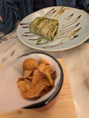 Avocado wrap and sweet potato chips at Manjerica in Lisbon