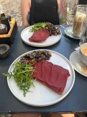  at Manjerica in Lisbon
