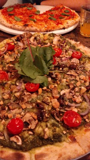  at Eetwinkel Buurman en Buurman - Rodeweg in Groningen