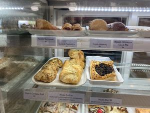 I got a pizza pocket & some cookies 🍪  at Valhalla Bakery in St Petersburg