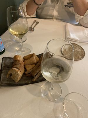 Vino e pane  at Antonio Chiodi Latini in Turin