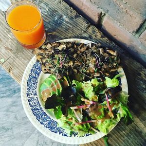 Coffee toast - vegan  at Roche in Paris