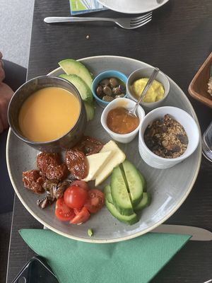 On the green side   at Verweilzeit Cafe-Bistro & Delikatessen in Ramsau Am Dachstein