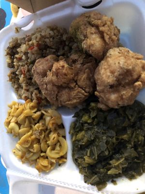 The platter at Soul Food Vegan in Houston