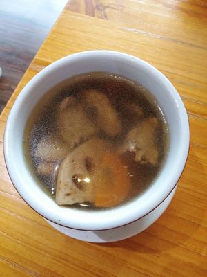 Lotus soup at Leaf Corner 慈素 - Sembawang in North Singapore