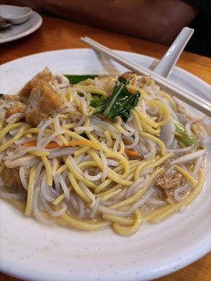 Hokkien noodles at Leaf Corner 慈素 - Sembawang in North Singapore