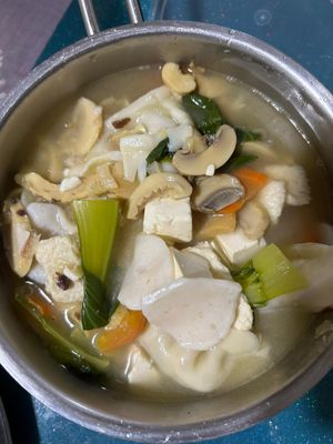 Dumpling soup: warm, filling and so 👌 at Leaf Corner 慈素 - Sembawang in North Singapore