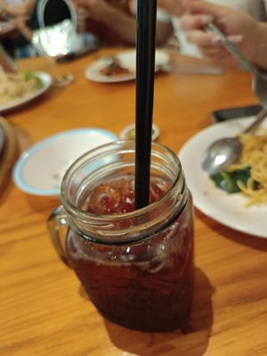 Sparkling black currant juice at Leaf Corner 慈素 - Sembawang in North Singapore