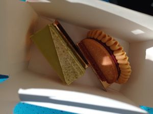  at Instant V in Aix-en Provence