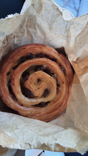  at Instant V in Aix-en Provence