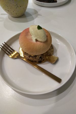  at Instant V in Aix-en Provence